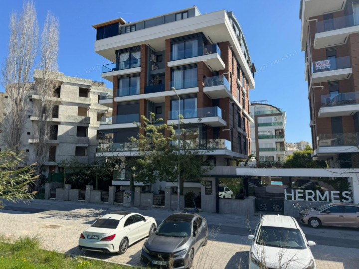 👑✨ KONYAALTI HURMA’DA PRESTİJLİ YAŞAM |EBEVEYN BANYOLU|ASANSÖRLÜ|KREDİYE UYGUN|LÜKS 2+1 ✨🌴